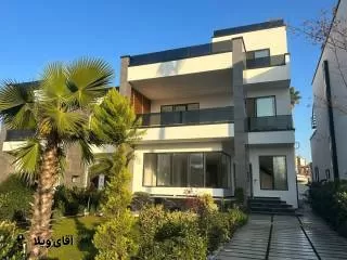 خرید ویلا استخردار 500 متری در نوشهر