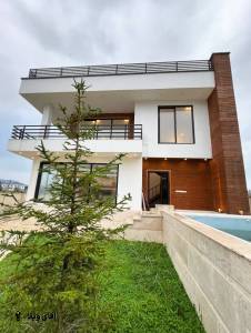 خرید ویلا استخردار 300 متری در نوشهر