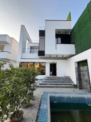 خرید ویلا شهرکی 300 متری در نوشهر