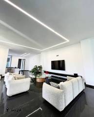 خرید ویلا استخردار 700 متری در نوشهر