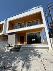 فروش ویلا 250 متری 4 خواب در نوشهر