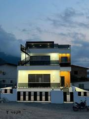 خرید ویلا 300 متری شهرکی در نوشهر