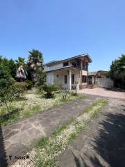 خرید ویلا فول مبله 280 متری در نوشهر