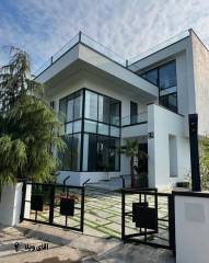 خرید ویلا استخردار 400 متری در نوشهر