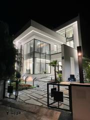 خرید ویلا استخردار 400 متری در نوشهر