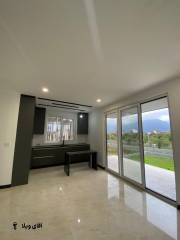 خرید ویلا 350 متری استخردار در نوشهر 