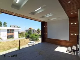 خرید ویلا ۴۳۰ متری استخردار در شهرک برند در نوشهر