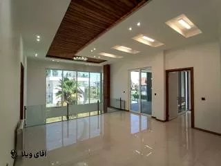 خرید ویلا ۴۳۰ متری استخردار در شهرک برند در نوشهر